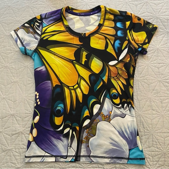 INKnBURN Tops - INKnBURN Vibrant Butterfly Short Sleeve Top